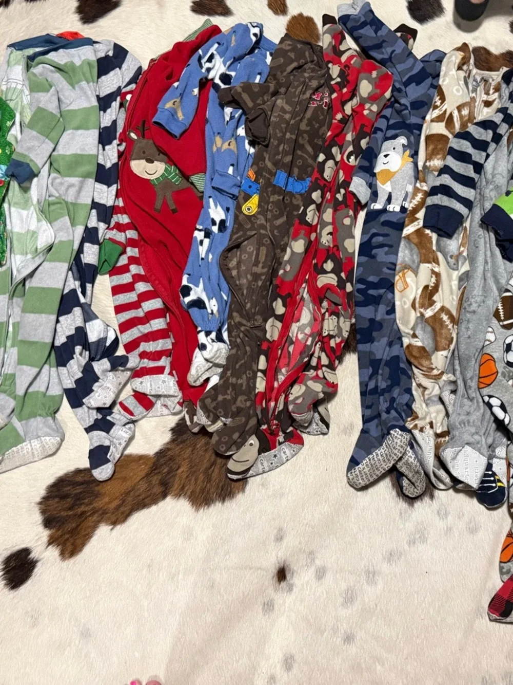 Lot of 16; 2T Boys zipper PJ’s - Picture 1 of 1